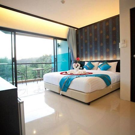 Kata Green Beach Hotel ภายนอก รูปภาพ