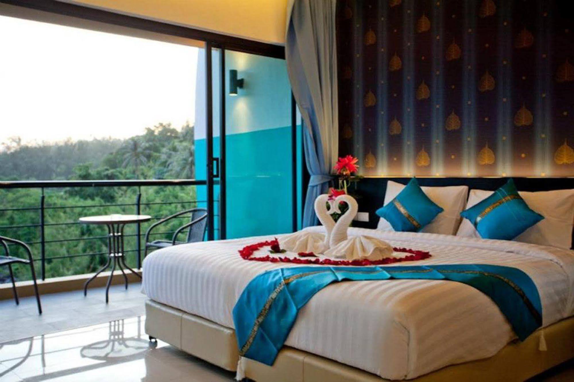 Kata Green Beach Hotel ภายนอก รูปภาพ